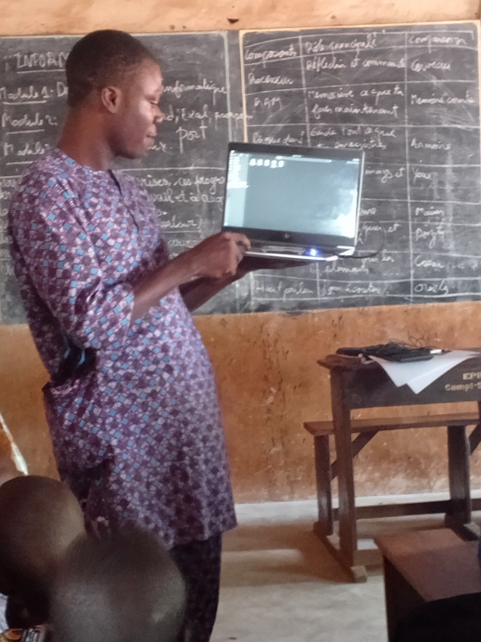 Formation en Informatique pour les Élèves : 2 Mois d’Impact et d’Innovation